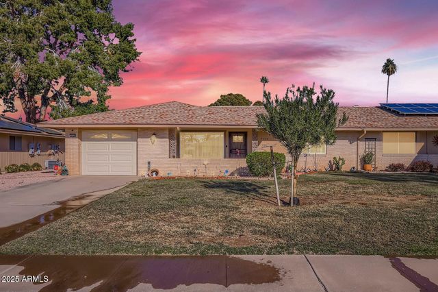 9524 W GREENWAY Road, Sun City, AZ 85351