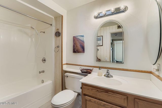 9524 W GREENWAY Road, Sun City, AZ 85351