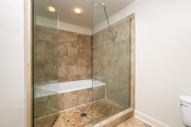 465 S Main St Apt 303, Memphis, TN 38103