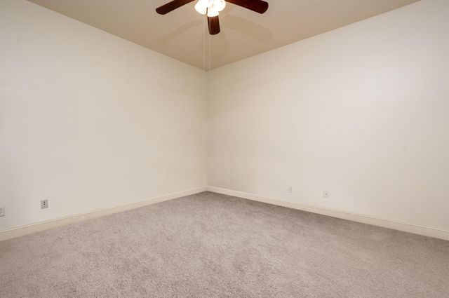 465 S Main St Apt 303, Memphis, TN 38103