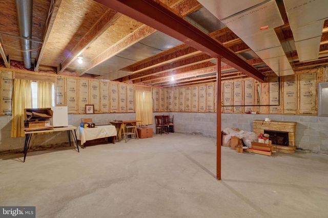 15 KATIE CT, Stewartstown, PA 17363