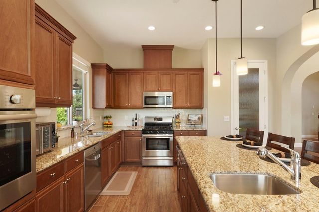 3670 Rapallo Way, Manteca, CA 95337