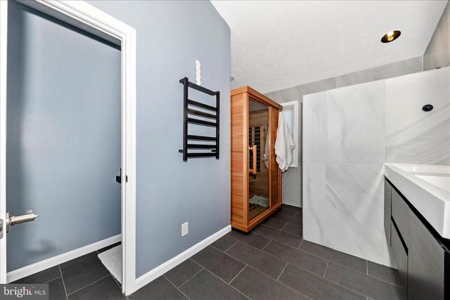 19010 WOOTTON AVE, Poolesville, MD 20837