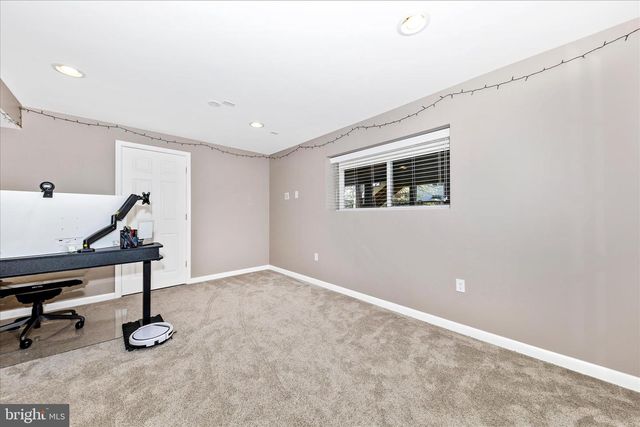 19010 WOOTTON AVE, Poolesville, MD 20837