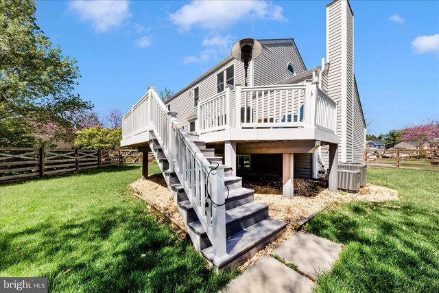 19010 WOOTTON AVE, Poolesville, MD 20837