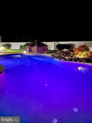 13655 WAVERLY POINT RD, Newburg, MD 20664