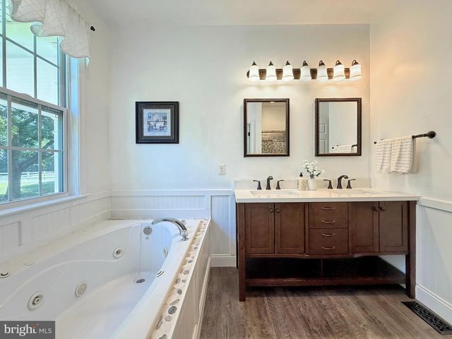 13655 WAVERLY POINT RD, Newburg, MD 20664