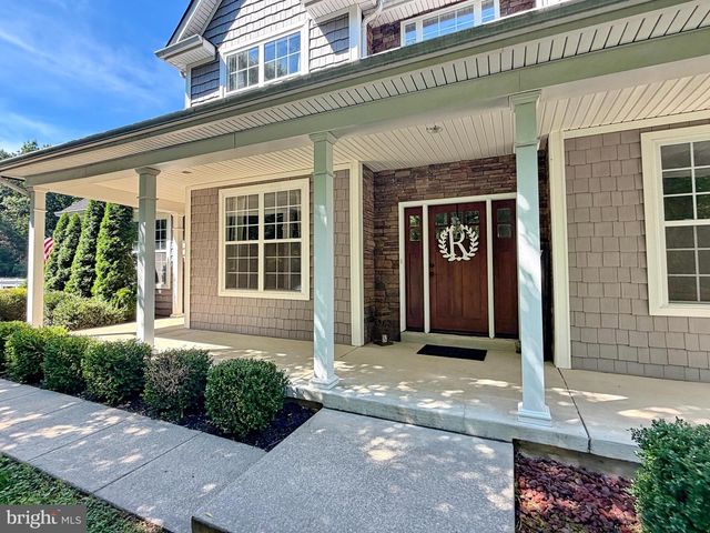 13655 WAVERLY POINT RD, Newburg, MD 20664
