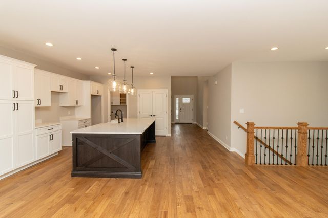 12707 Creekside Drive, Cedar Lake, IN 46303