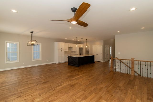 12707 Creekside Drive, Cedar Lake, IN 46303