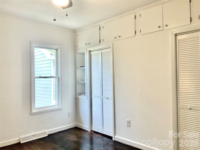 358 Woodlawn Avenue, Cramerton, NC 28032