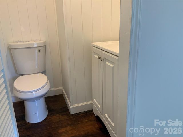 358 Woodlawn Avenue, Cramerton, NC 28032