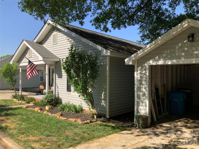 358 Woodlawn Avenue, Cramerton, NC 28032
