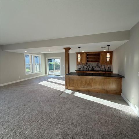 4867 NW Vicolo Dellamore Way, Riverside, MO 64150