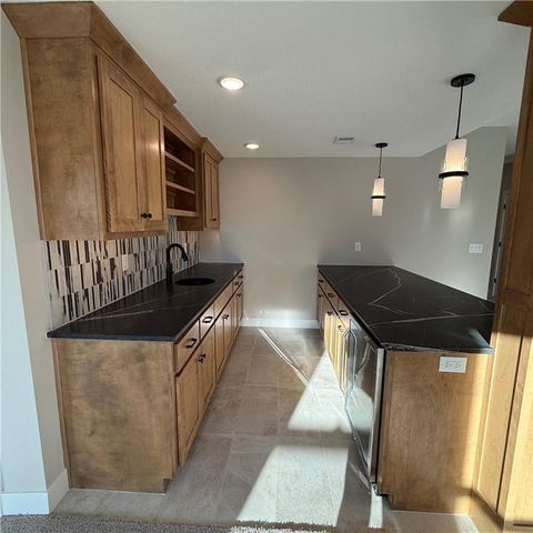 4867 NW Vicolo Dellamore Way, Riverside, MO 64150