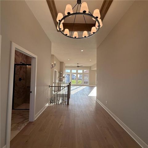 4867 NW Vicolo Dellamore Way, Riverside, MO 64150