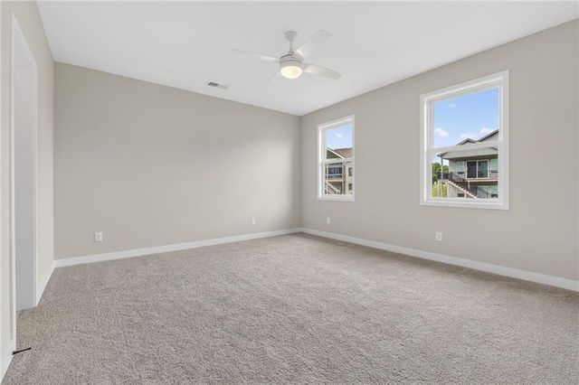 4867 NW Vicolo Dellamore Way, Riverside, MO 64150