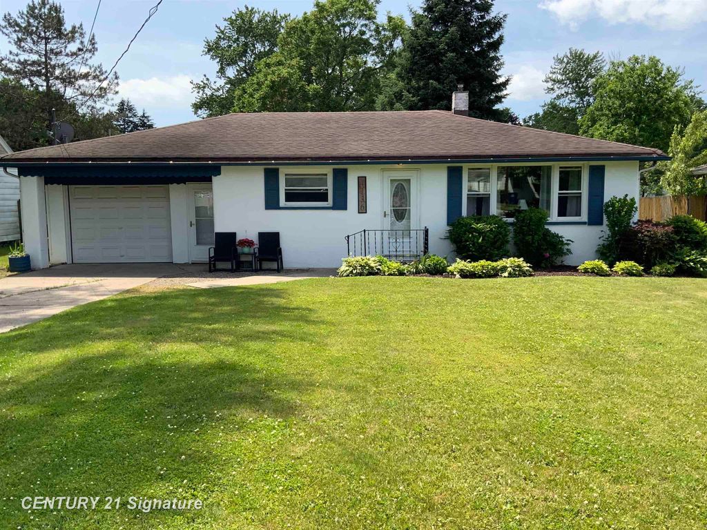 4136 Hackberry Road, Bridgeport Twp, MI 48722
