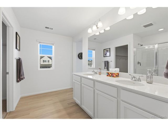 9074 Truckee Ct, Commerce City, CO 80022