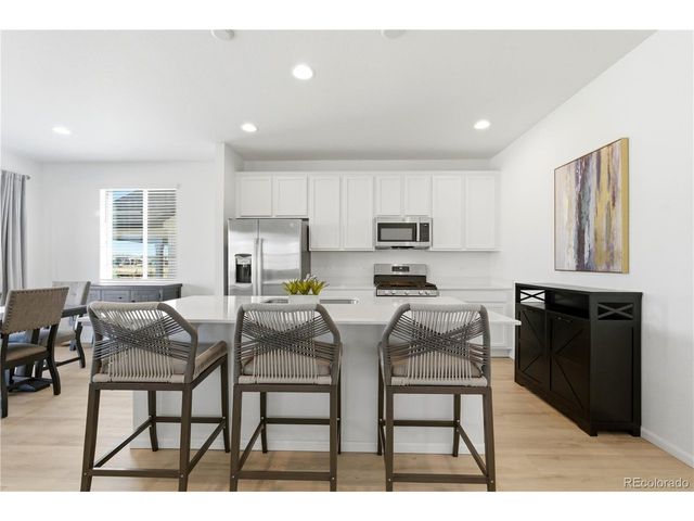 9074 Truckee Ct, Commerce City, CO 80022