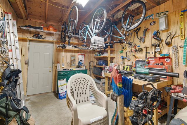 1576 La Mar Drive, Mankato, MN 56003