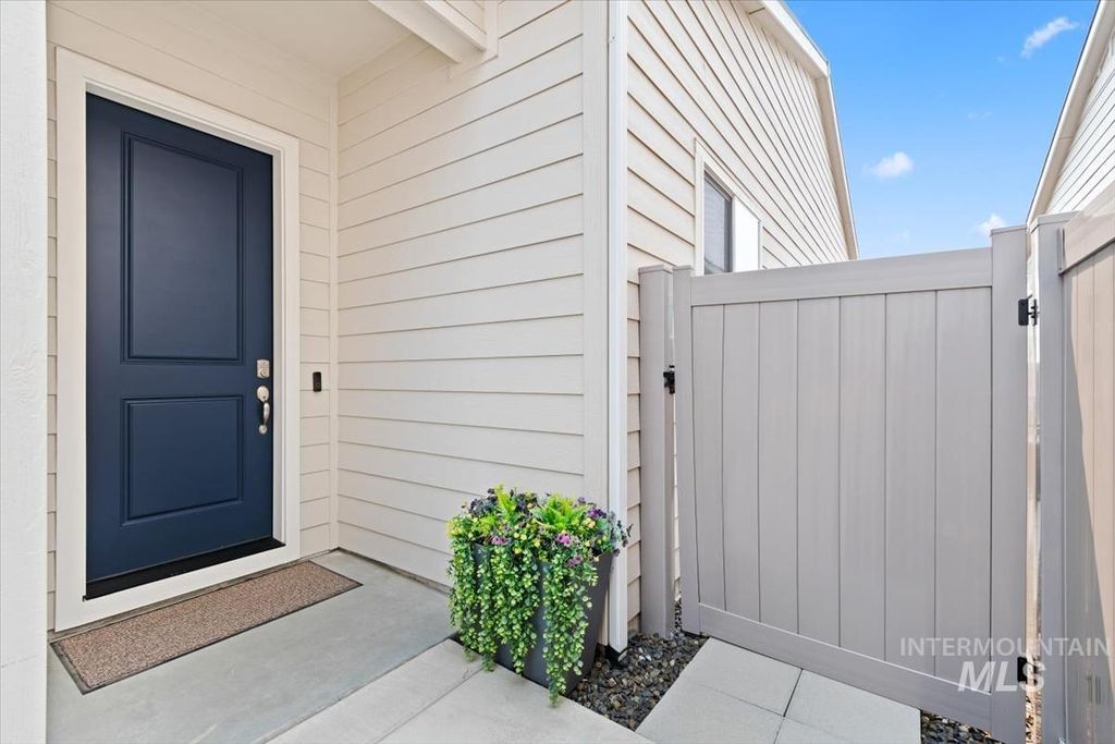 8509 W War Eagle, Star, ID 83669 photo 4