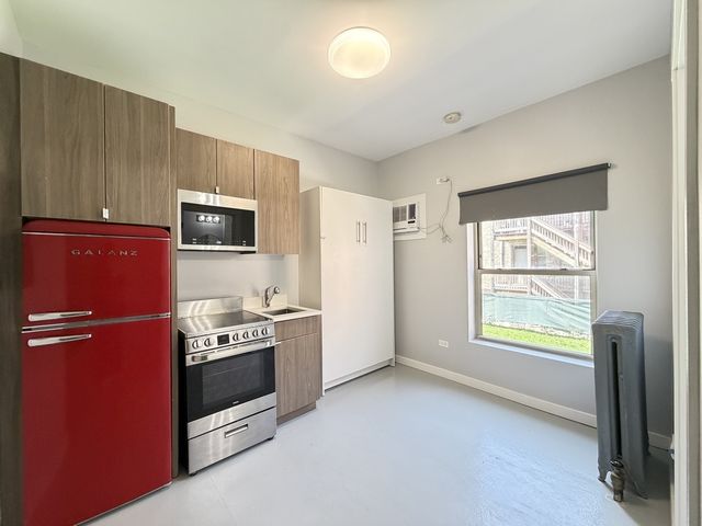 4700 N Racine Avenue 110, Chicago, IL 60640