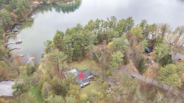 E1233 PINE TREE, Waupaca, WI 54981