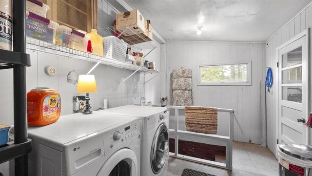 E1233 PINE TREE, Waupaca, WI 54981