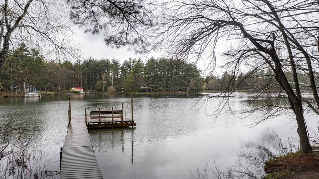 E1233 PINE TREE, Waupaca, WI 54981