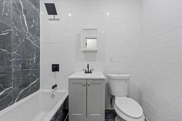 21739 114th Road, Cambria Heights, NY 11411