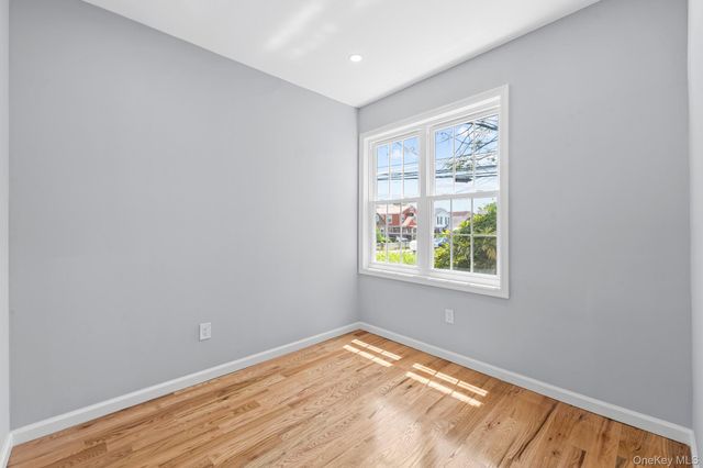 21739 114th Road, Cambria Heights, NY 11411