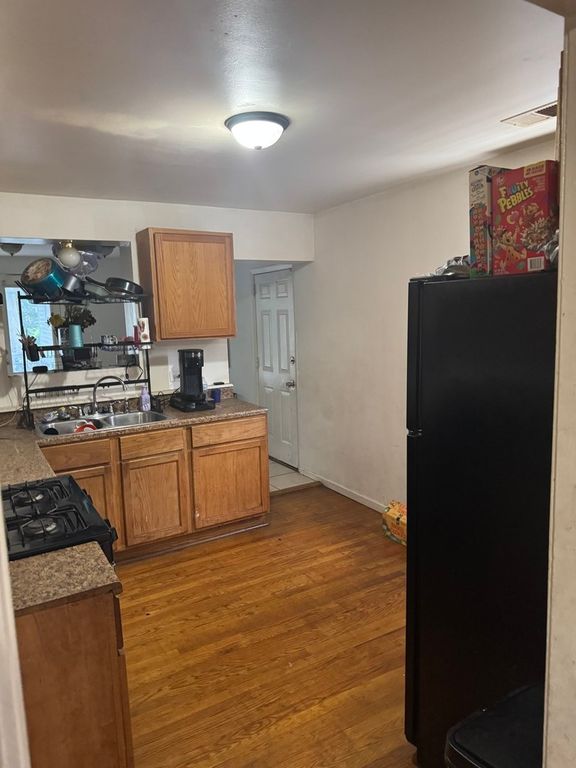 255 Mantua Street, Park Forest, IL 60466