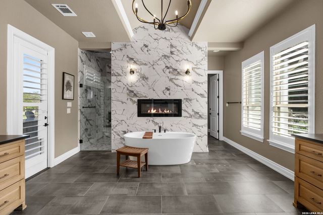 192 RIVERWOOD, Boerne, TX 78006
