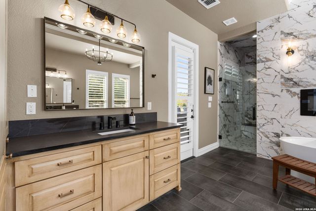 192 RIVERWOOD, Boerne, TX 78006