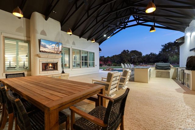 192 RIVERWOOD, Boerne, TX 78006