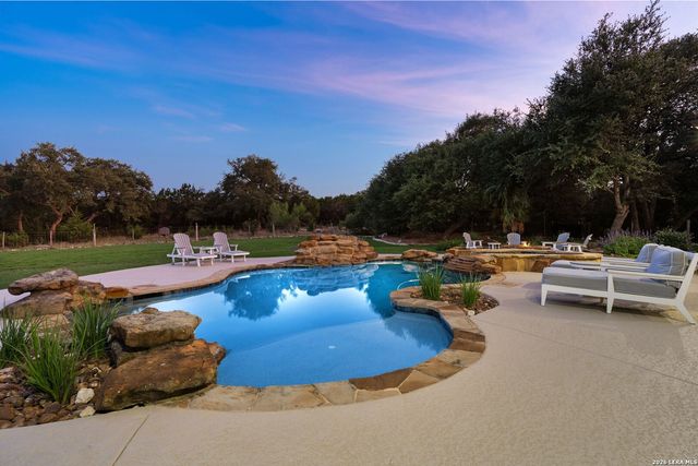 192 RIVERWOOD, Boerne, TX 78006