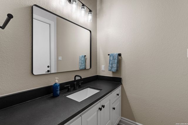 192 RIVERWOOD, Boerne, TX 78006