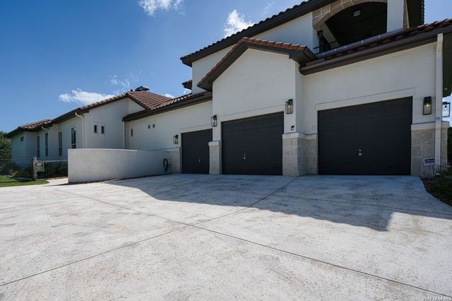 192 RIVERWOOD, Boerne, TX 78006