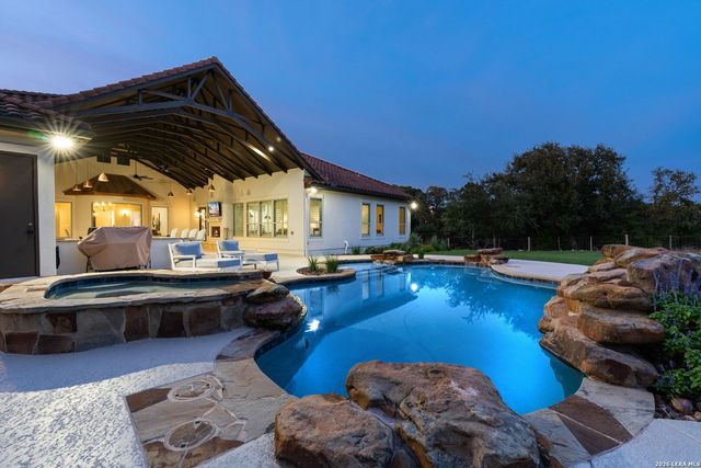 192 RIVERWOOD, Boerne, TX 78006