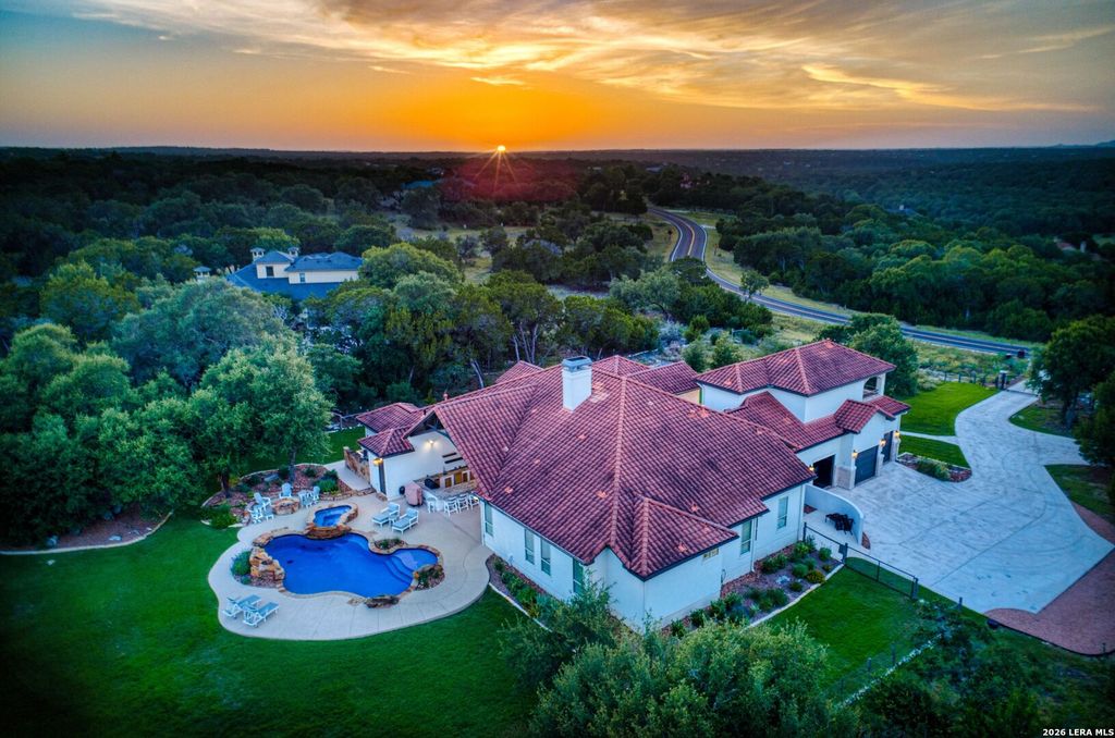 192 RIVERWOOD, Boerne, TX 78006