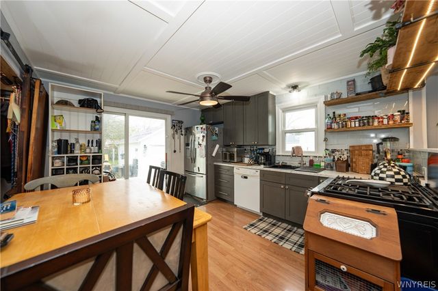 4202 Shimerville Road, Clarence, NY 14031