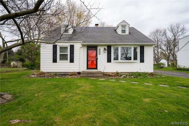 4202 Shimerville Road, Clarence, NY 14031