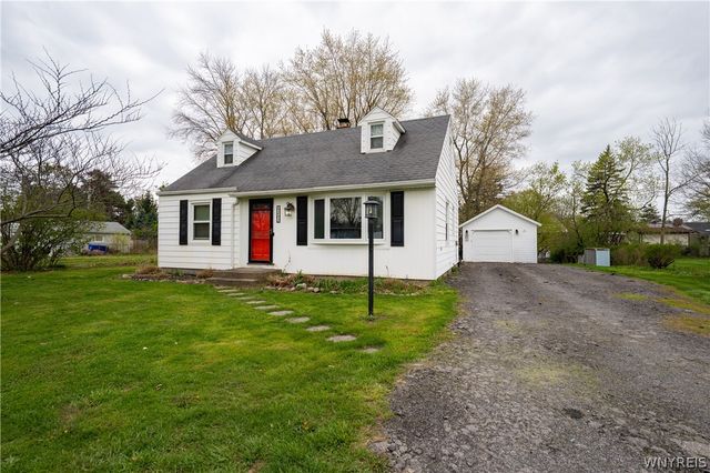 4202 Shimerville Road, Clarence, NY 14031