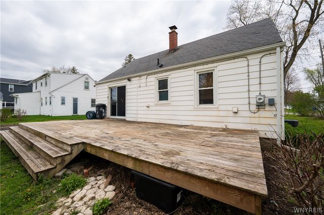 4202 Shimerville Road, Clarence, NY 14031