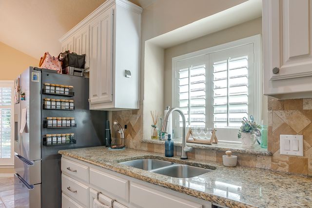 14 Zachary Court, Mansfield, TX 76063