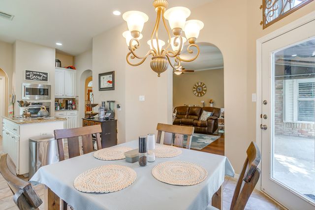 14 Zachary Court, Mansfield, TX 76063