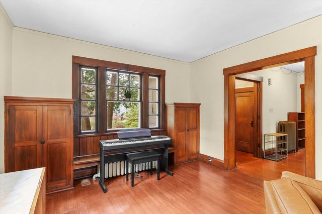 705 W Michigan Avenue, Urbana, IL 61801