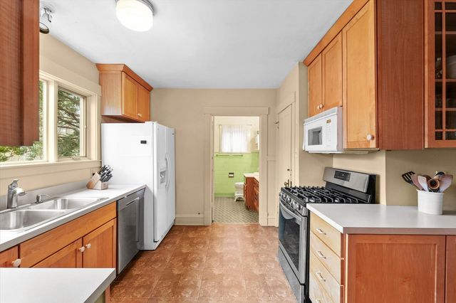 705 W Michigan Avenue, Urbana, IL 61801