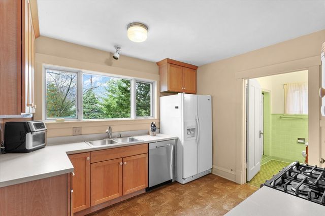 705 W Michigan Avenue, Urbana, IL 61801